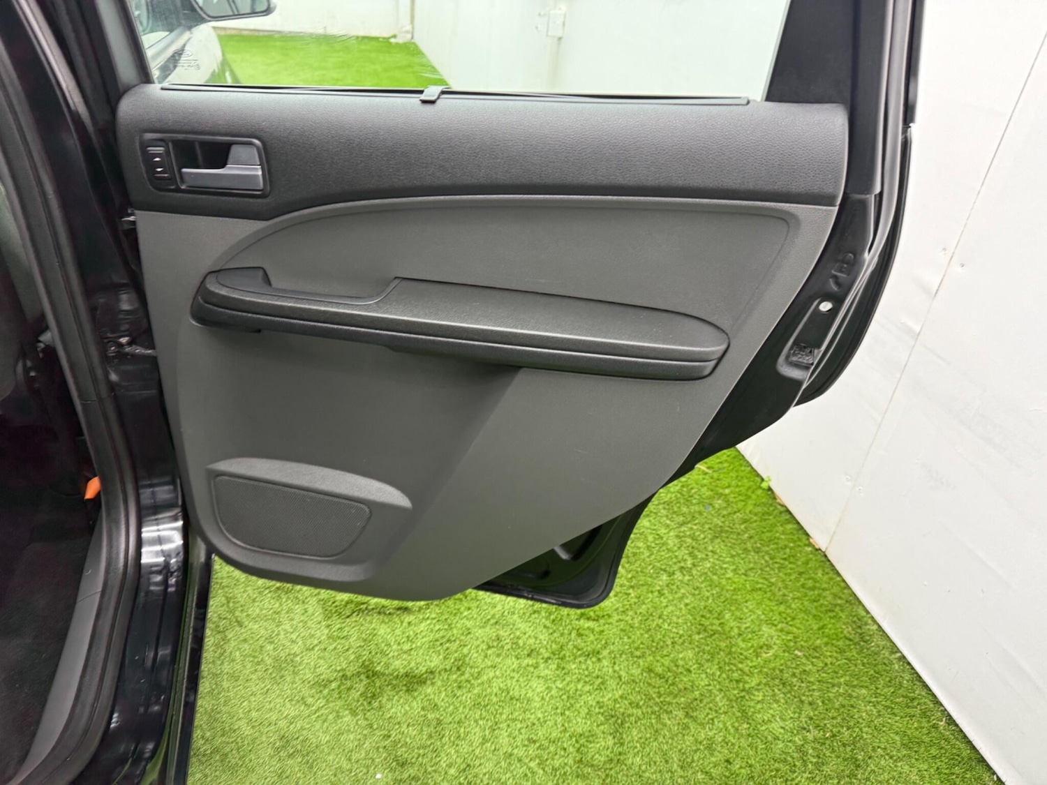 Used Ford Focus C-Max 2006 for sale - 77237659: Photo 20