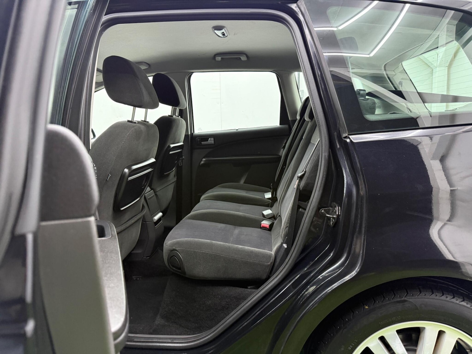 Used Ford Focus C-Max 2006 for sale - 77237659: Photo 21