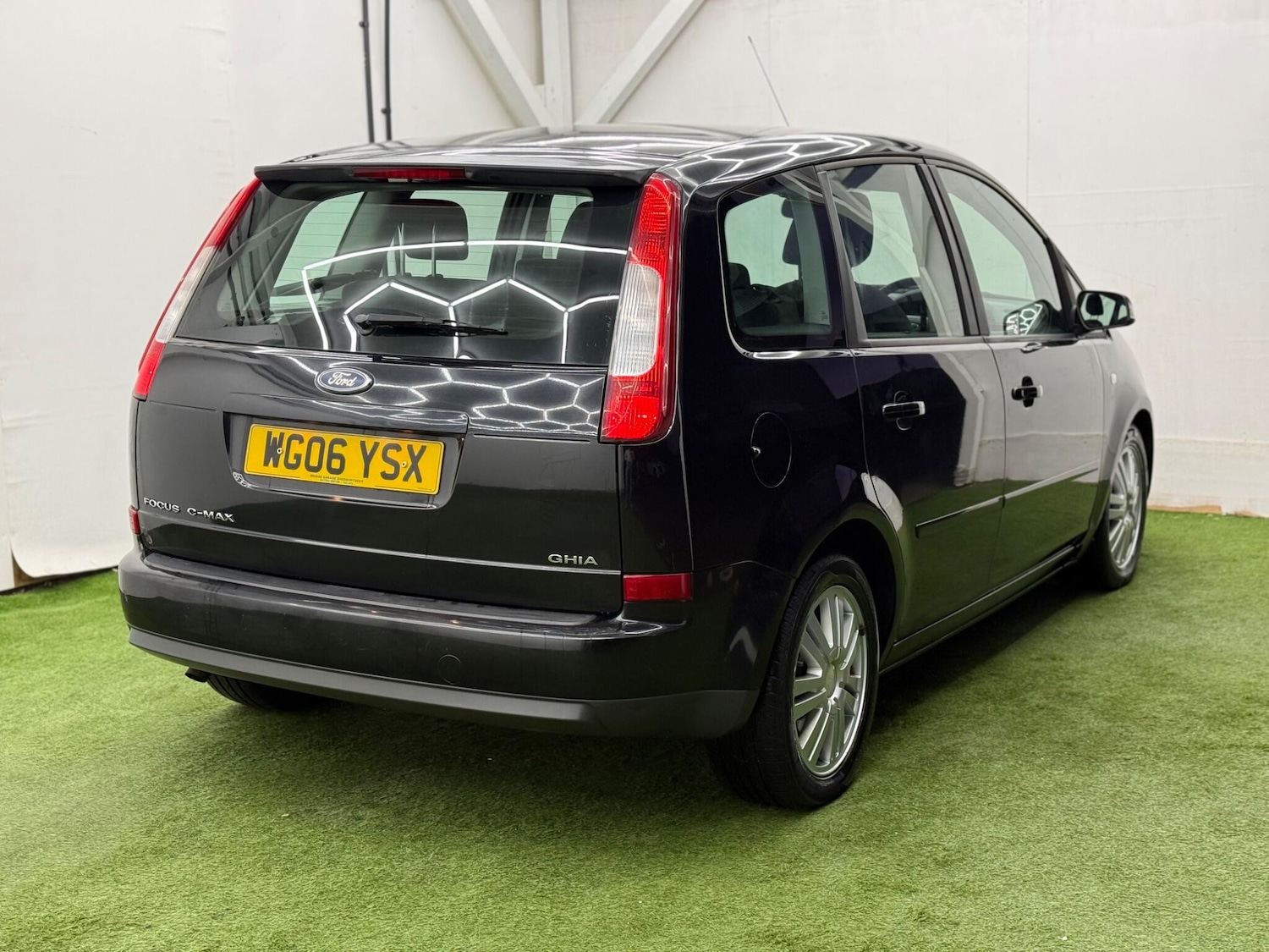 Used Ford Focus C-Max 2006 for sale - 77237659: Photo 6