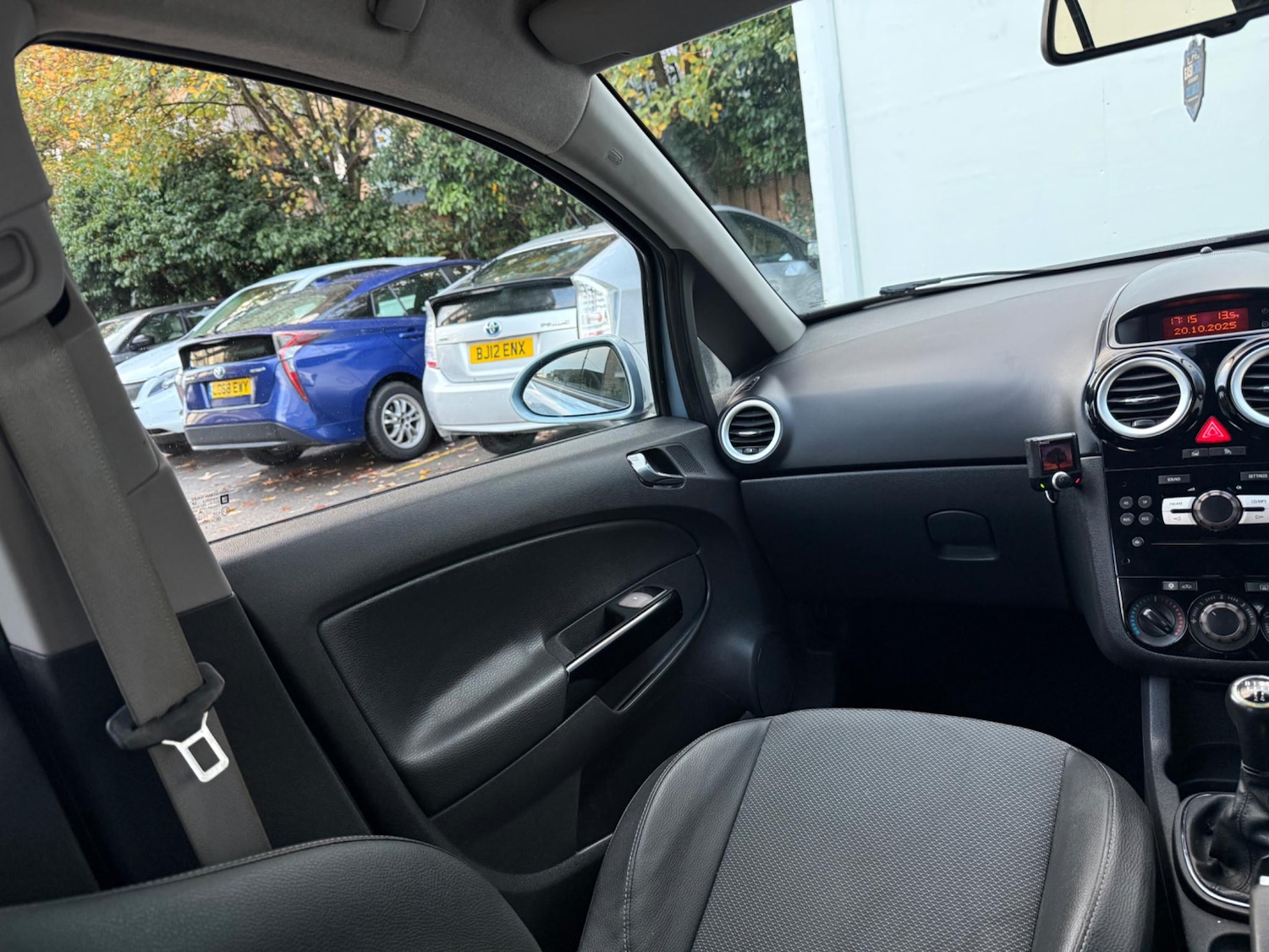 Used Vauxhall Corsa 2007 for sale - 76326371: Photo 38