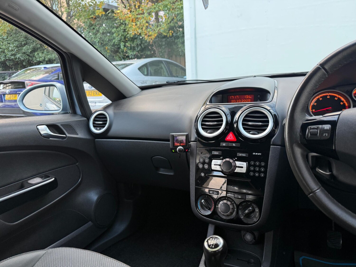 Used Vauxhall Corsa 2007 for sale - 76326371: Photo 50