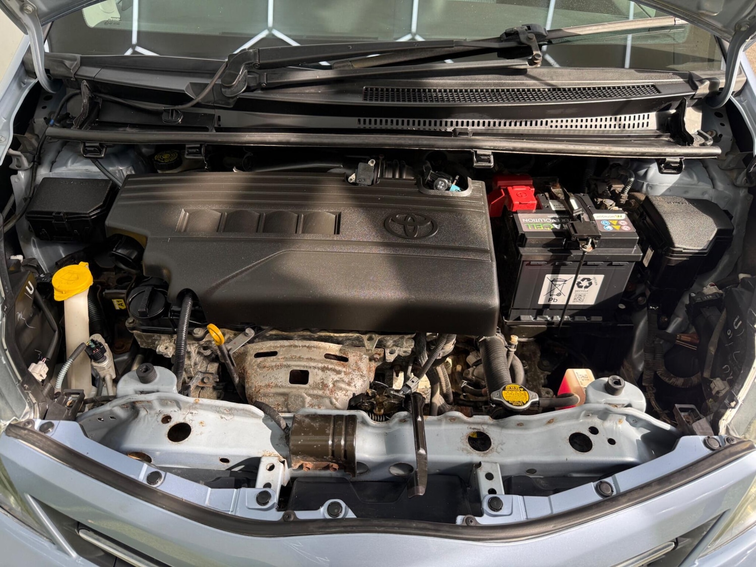 Used Toyota Yaris 2011 for sale - 77978280: Photo 13