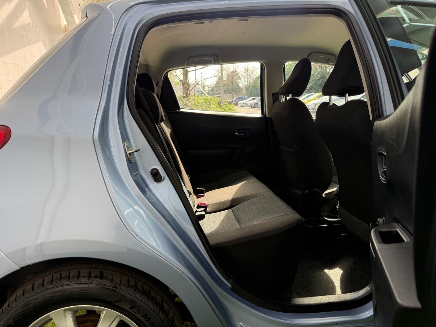 Used Toyota Yaris 2011 for sale - 77978280: Photo 18