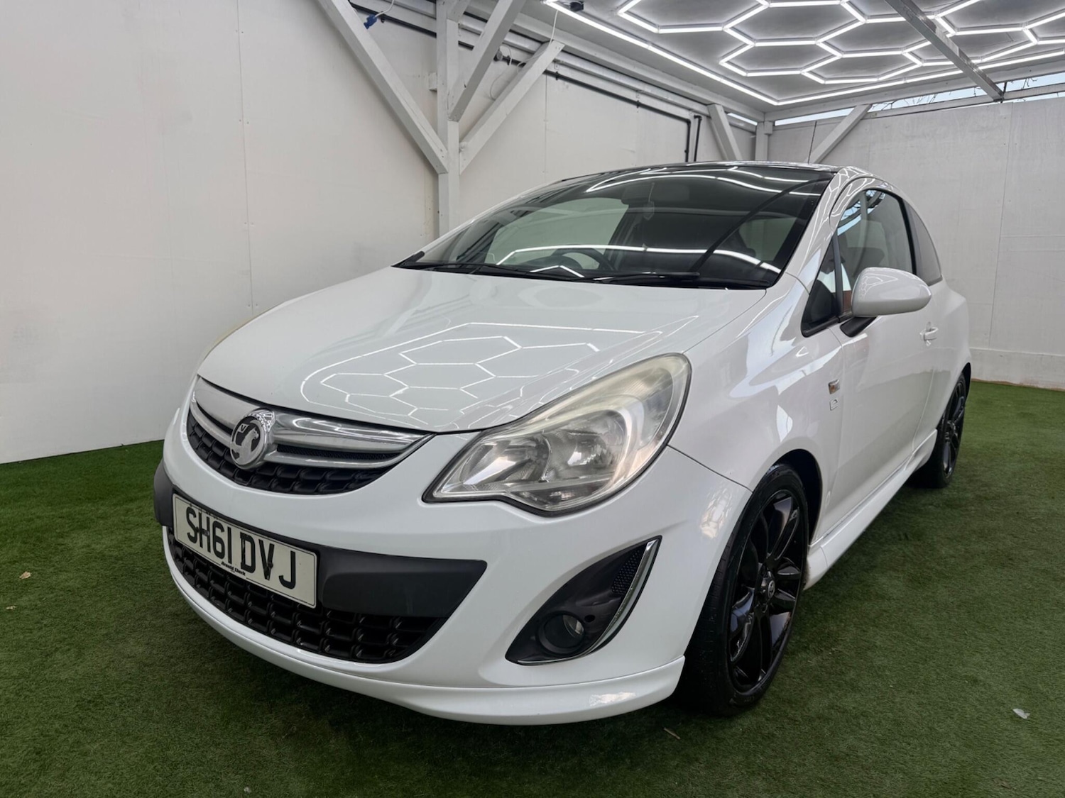 Used Vauxhall Corsa 2011 for sale - 77084487: Photo 11