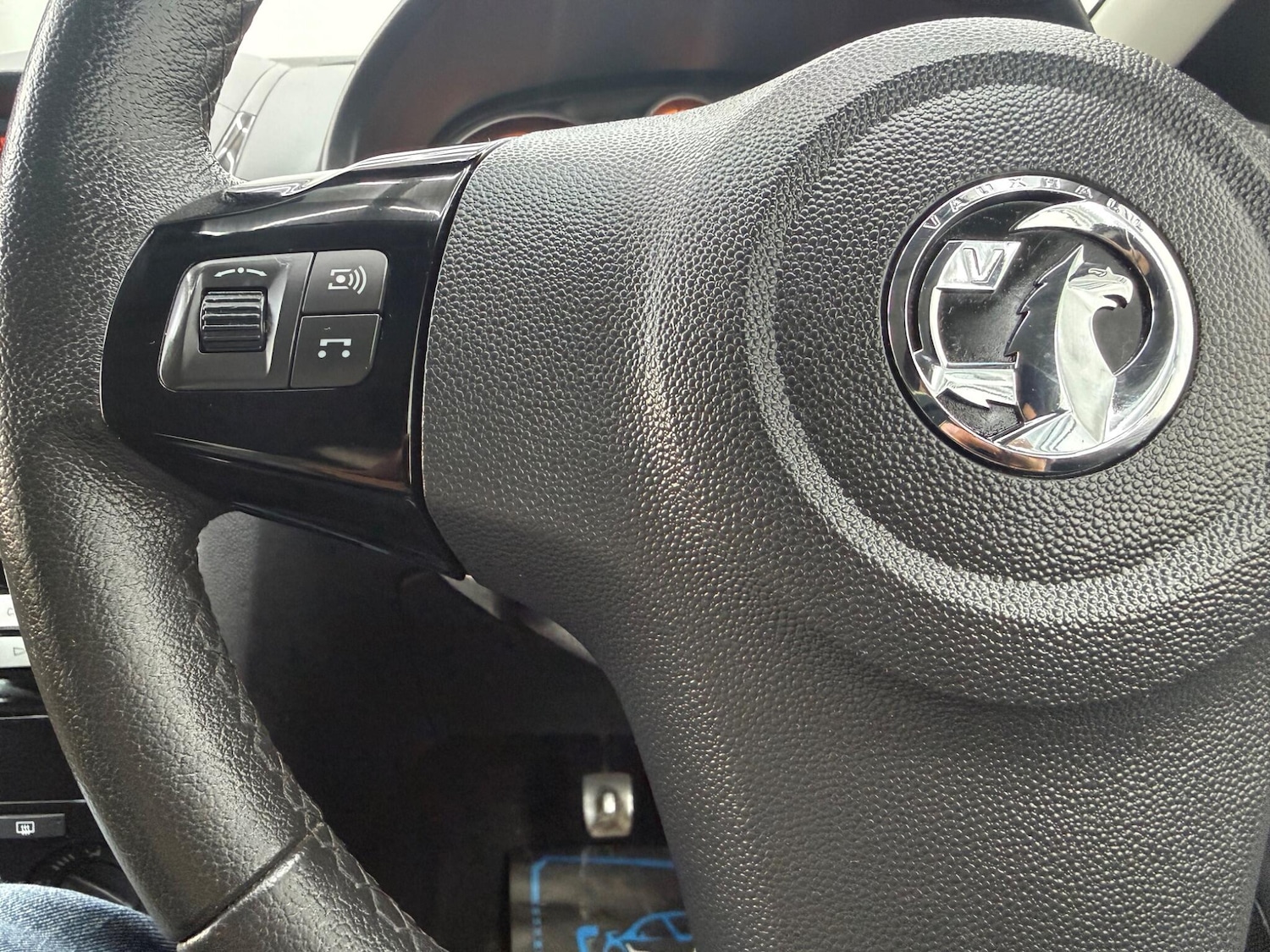 Used Vauxhall Corsa 2011 for sale - 77084487: Photo 31