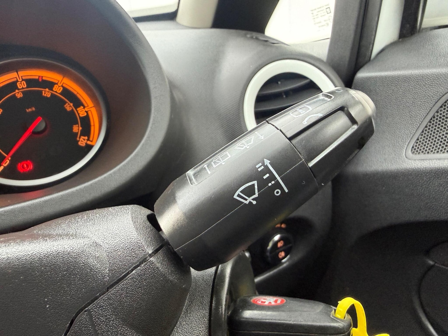 Used Vauxhall Corsa 2011 for sale - 77084487: Photo 34