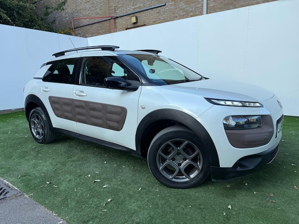 Used Citroen C4 Cactus 2014 for sale - 76246842: Photo 4