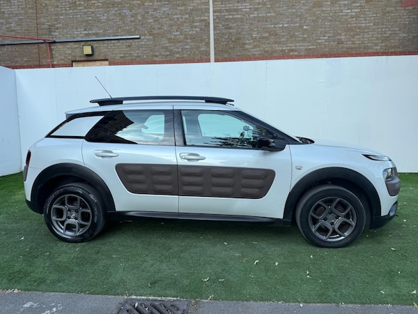 Used Citroen C4 Cactus 2014 for sale - 76246842: Photo 5