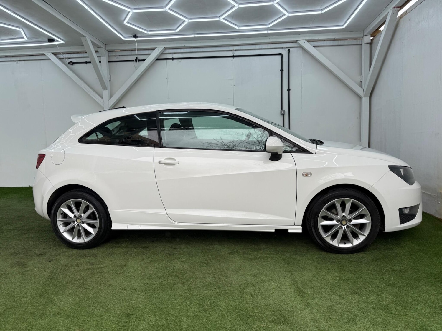 Used SEAT Ibiza 2013 for sale - 78047351: Photo 2