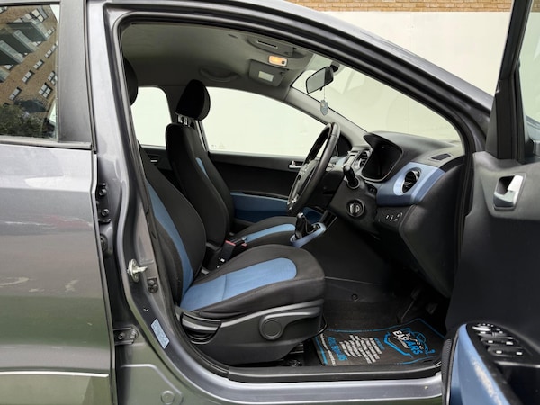 Used Hyundai i10 2014 for sale - 76259993: Photo 13