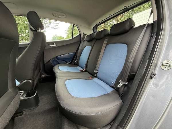 Used Hyundai i10 2014 for sale - 76259993: Photo 23