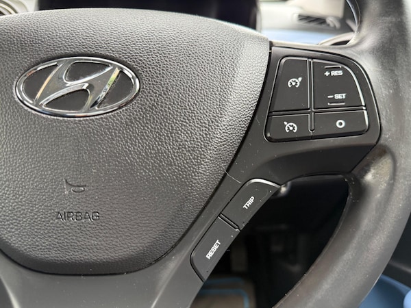 Used Hyundai i10 2014 for sale - 76259993: Photo 34