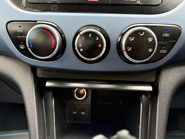 Used Hyundai i10 2014 for sale - 76259993: Photo 49
