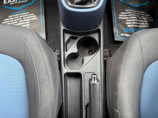 Used Hyundai i10 2014 for sale - 76259993: Photo 51