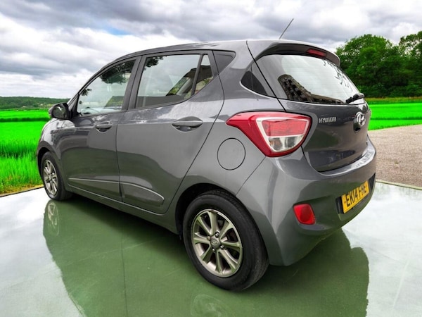 Used Hyundai i10 2014 for sale - 76259993: Photo 9