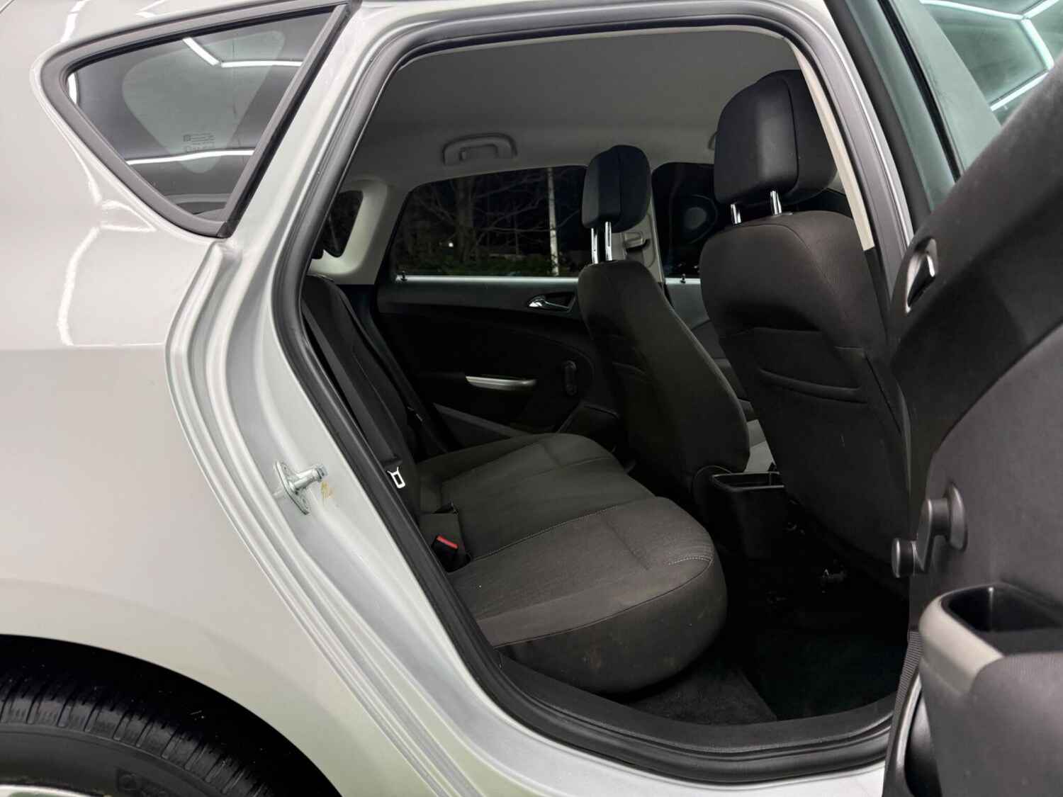 Used Vauxhall Astra for sale - 77496121: Photo 18