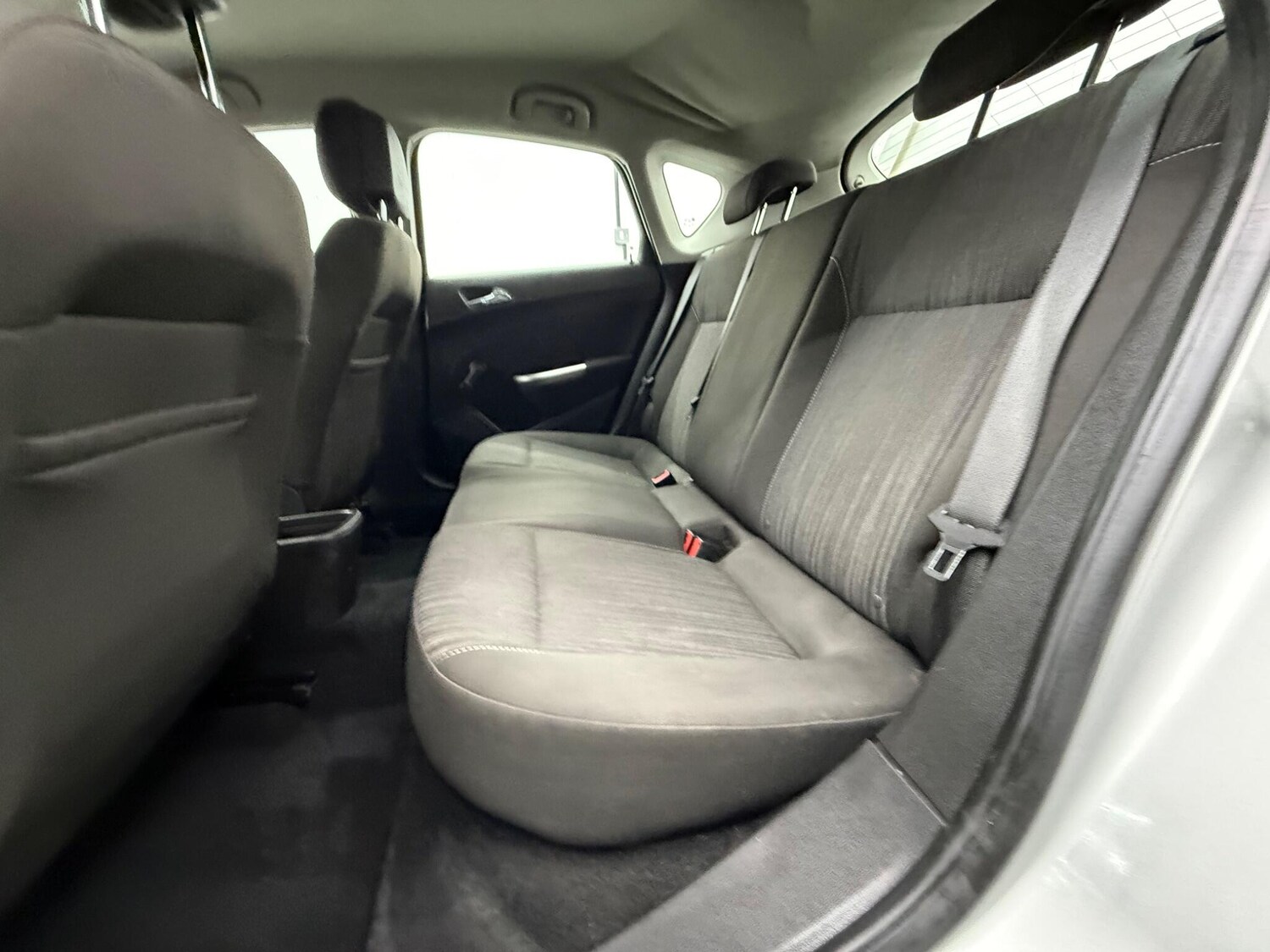 Used Vauxhall Astra for sale - 77496121: Photo 24