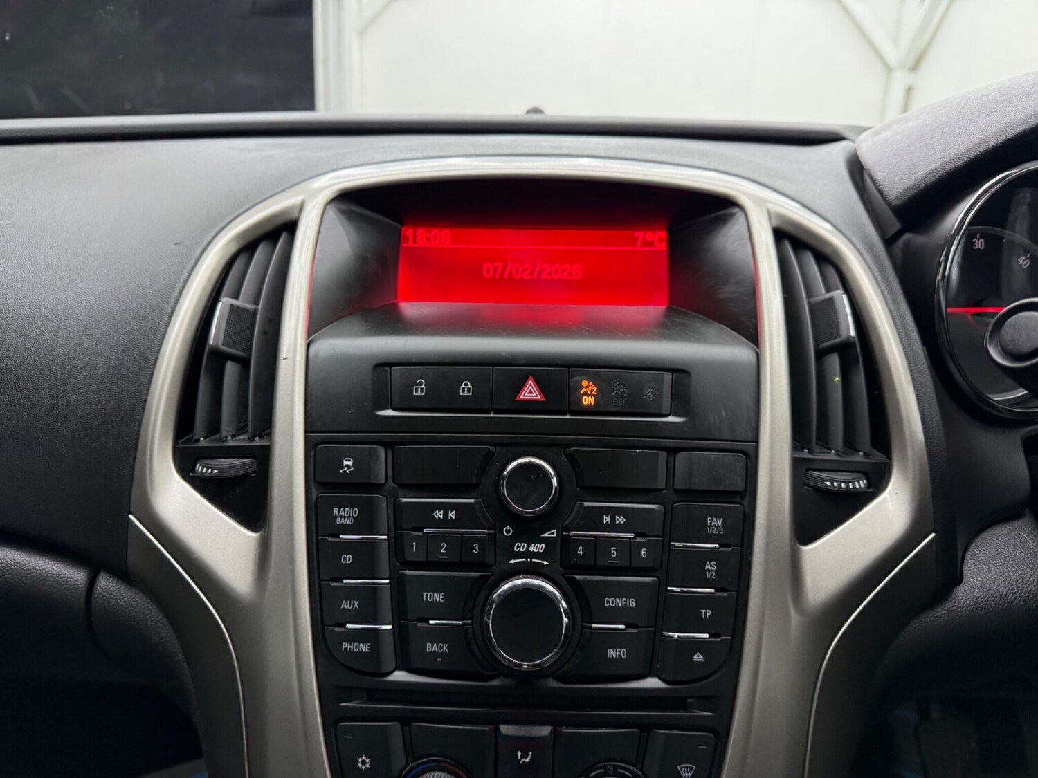 Used Vauxhall Astra for sale - 77496121: Photo 29