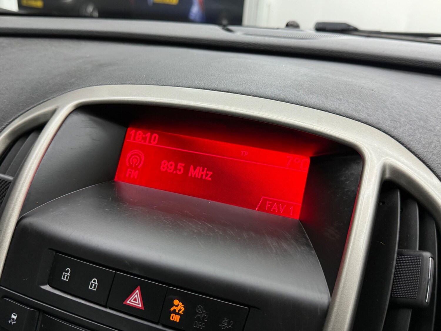 Used Vauxhall Astra for sale - 77496121: Photo 44