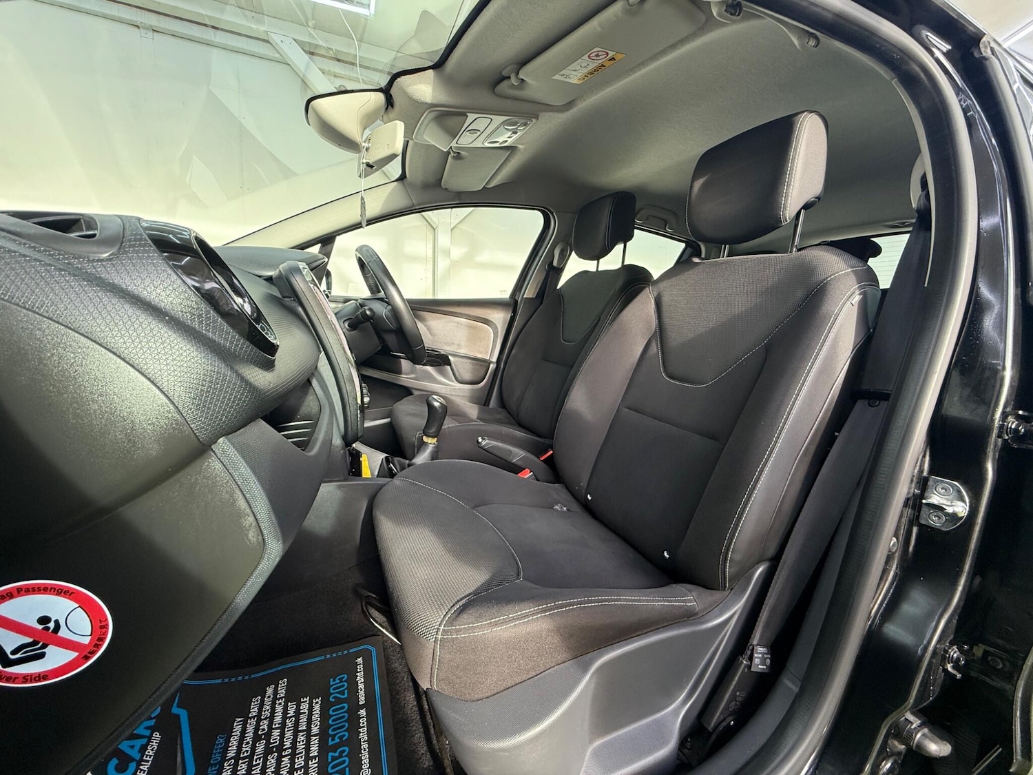 Used Renault Clio 2013 for sale - 77084426: Photo 26