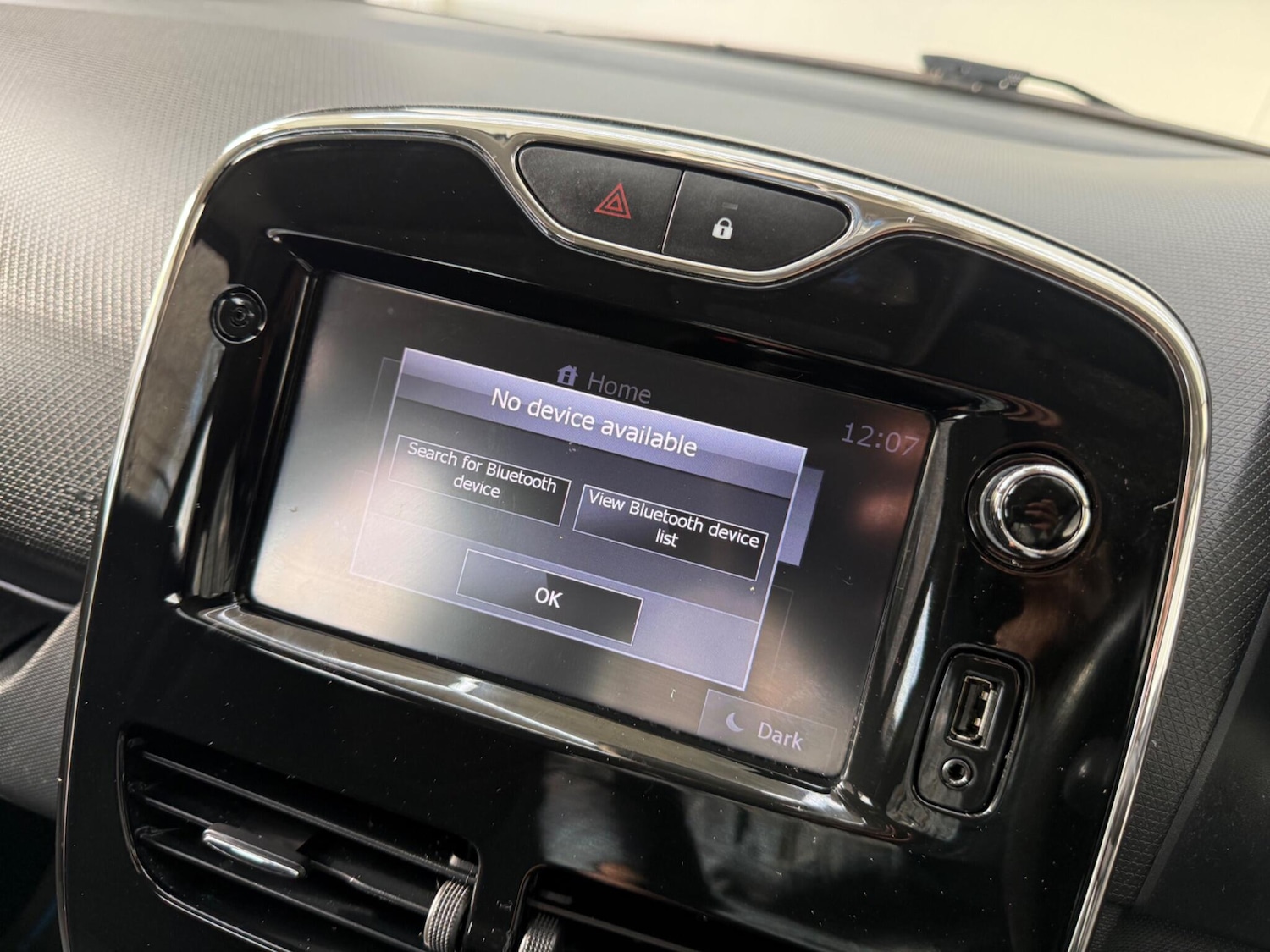 Used Renault Clio 2013 for sale - 77084426: Photo 46