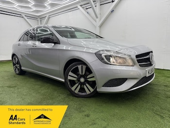 Used Mercedes-Benz A-Class 2014 for sale - 77305970: Photo