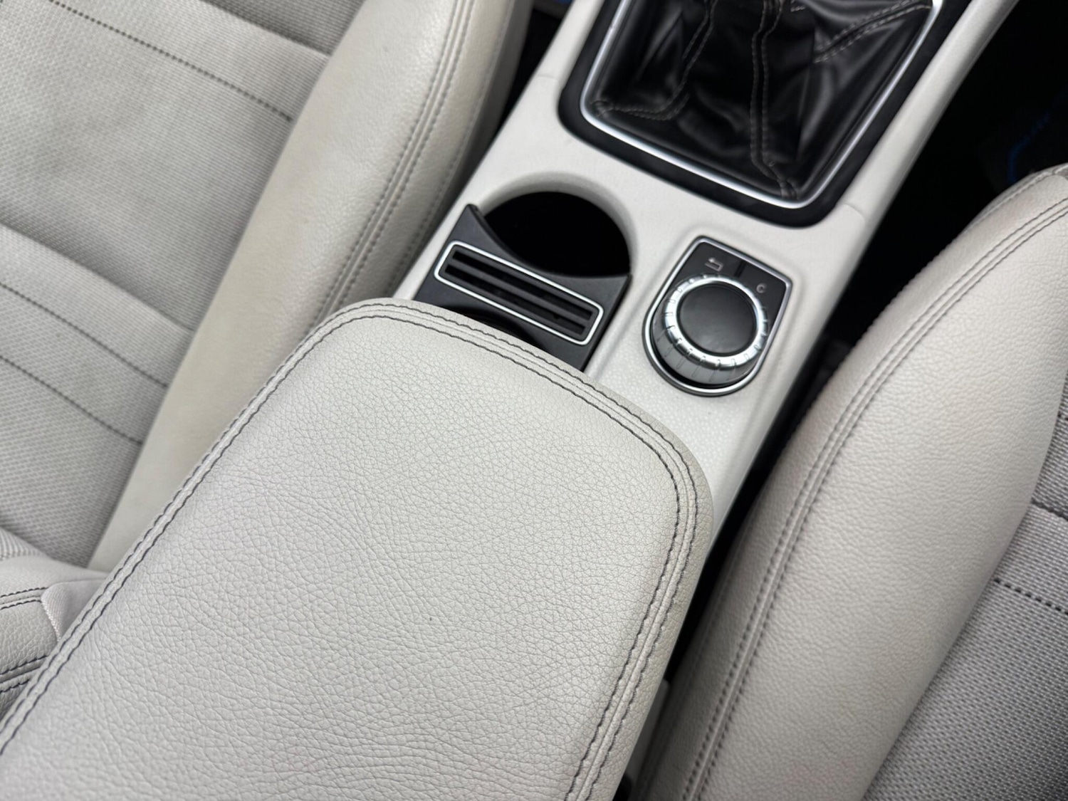 Used Mercedes-Benz A-Class 2014 for sale - 77305970: Photo 55