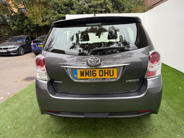 Used Toyota Verso 2016 for sale - 76238782: Photo 7