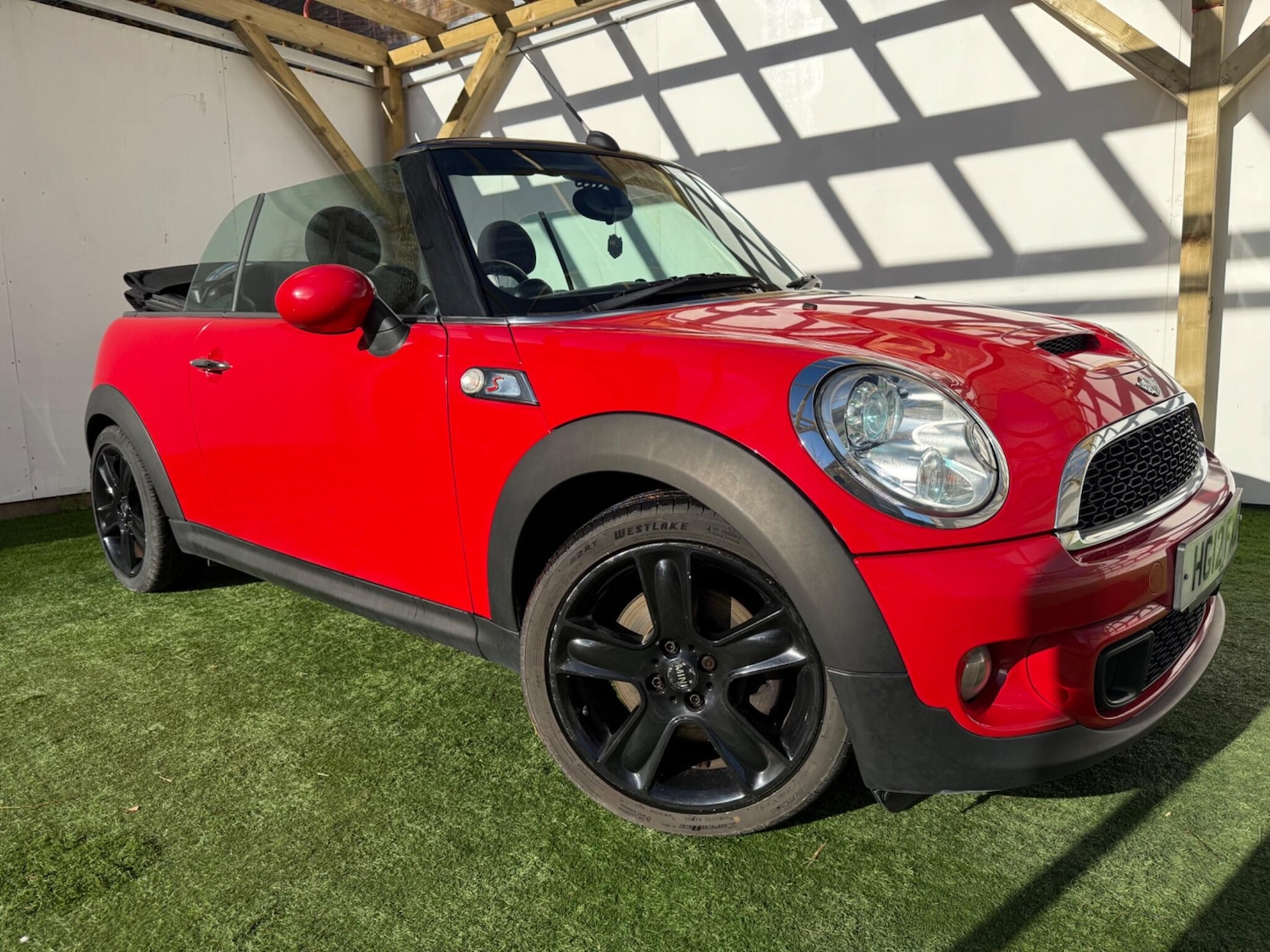 Used MINI Convertible 2012 for sale - 76522405: Photo 13