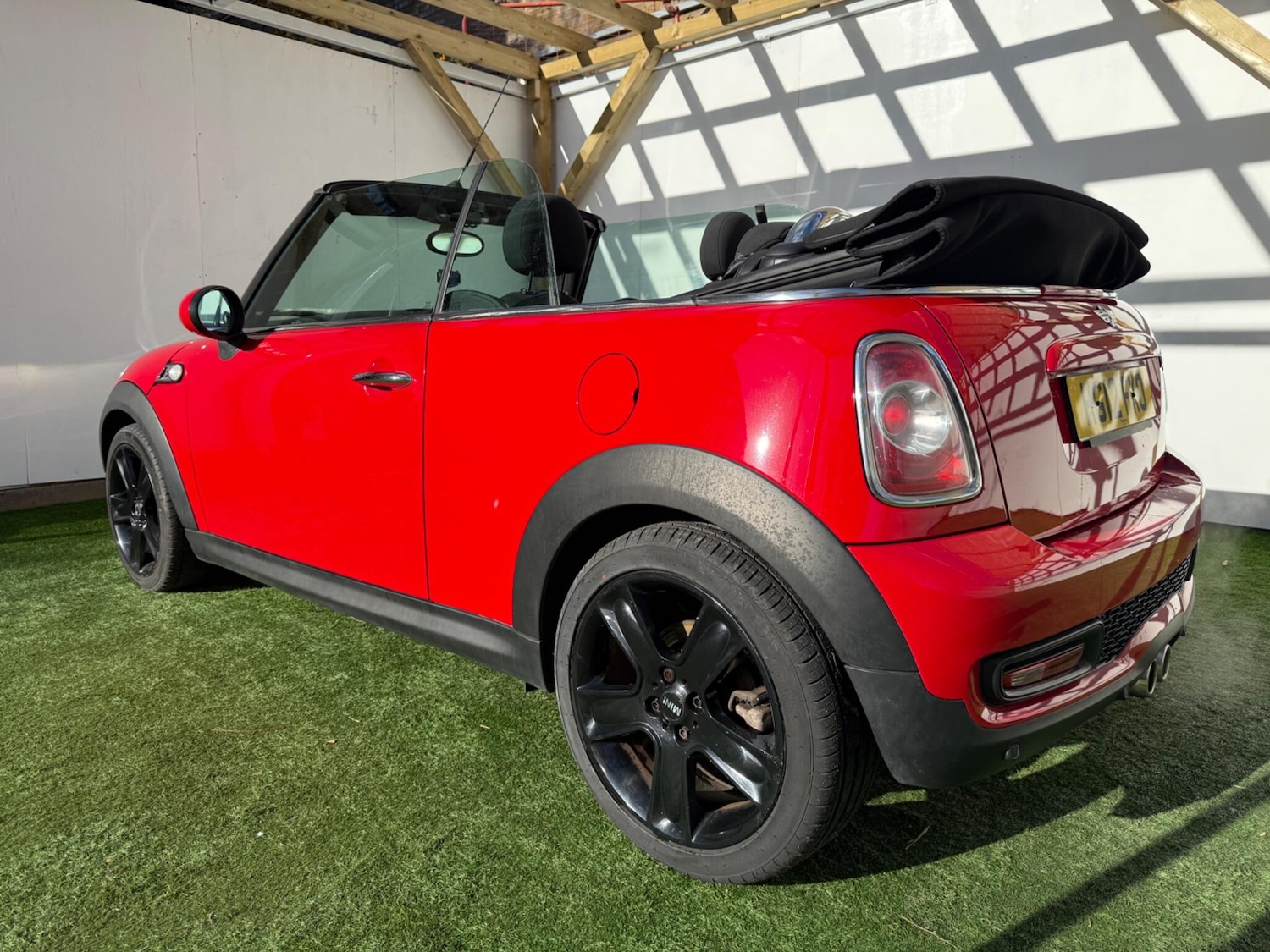 Used MINI Convertible 2012 for sale - 76522405: Photo 15