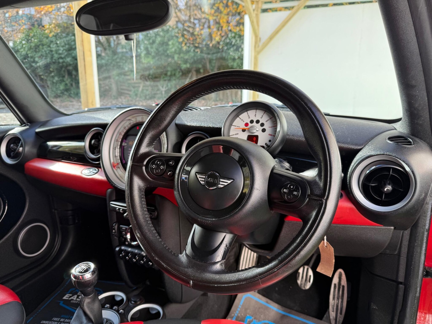 Used MINI Convertible 2012 for sale - 76522405: Photo 2