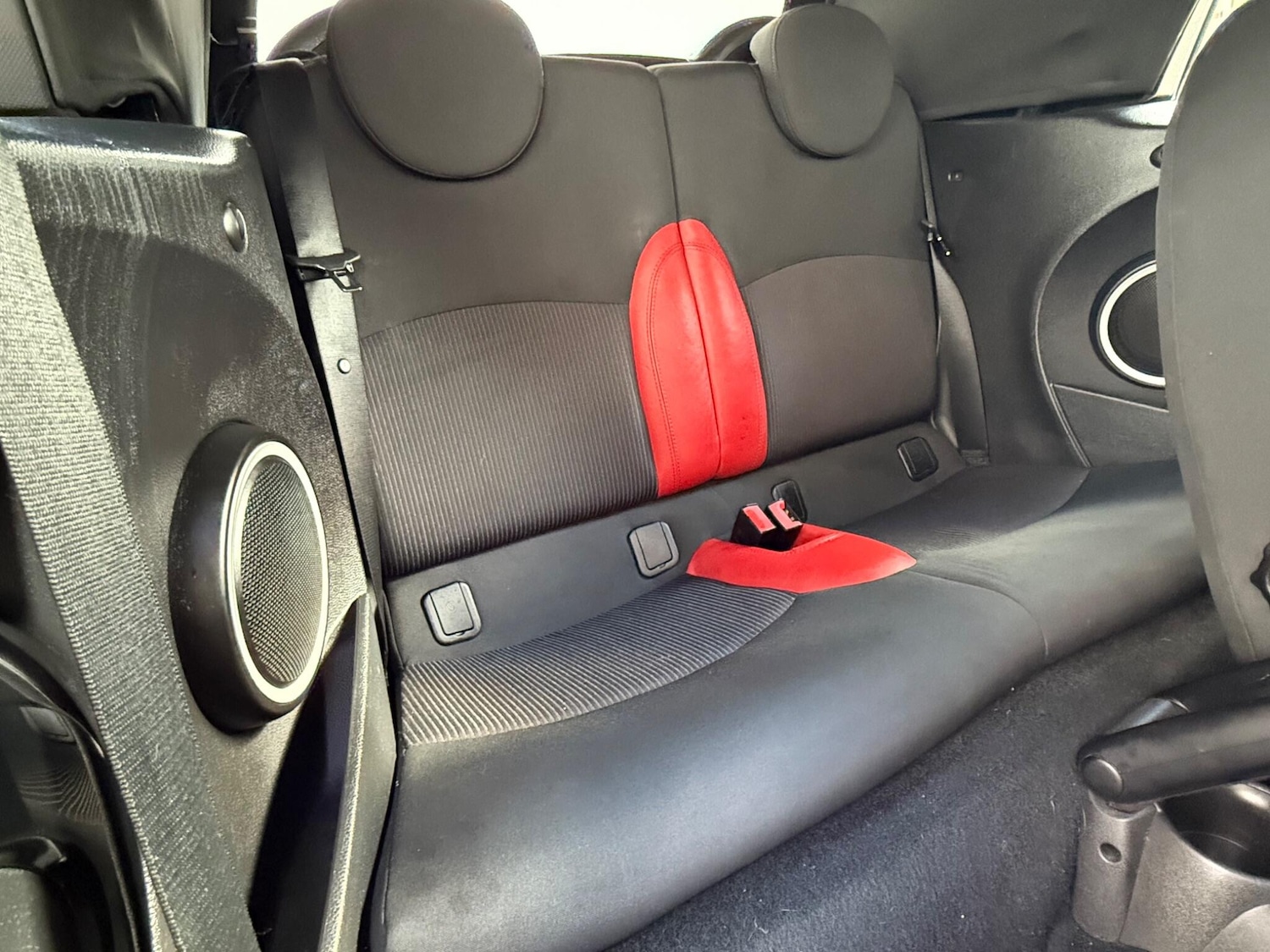 Used MINI Convertible 2012 for sale - 76522405: Photo 22