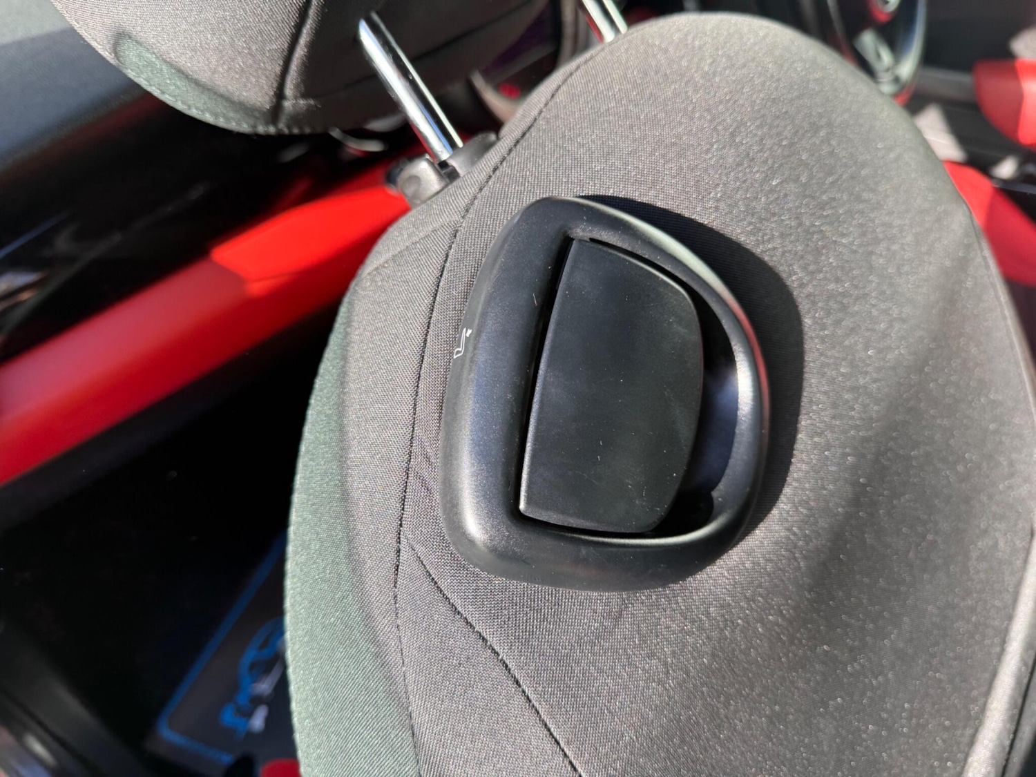 Used MINI Convertible 2012 for sale - 76522405: Photo 26