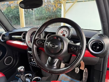 Used MINI Convertible 2012 for sale - 76522405: Photo