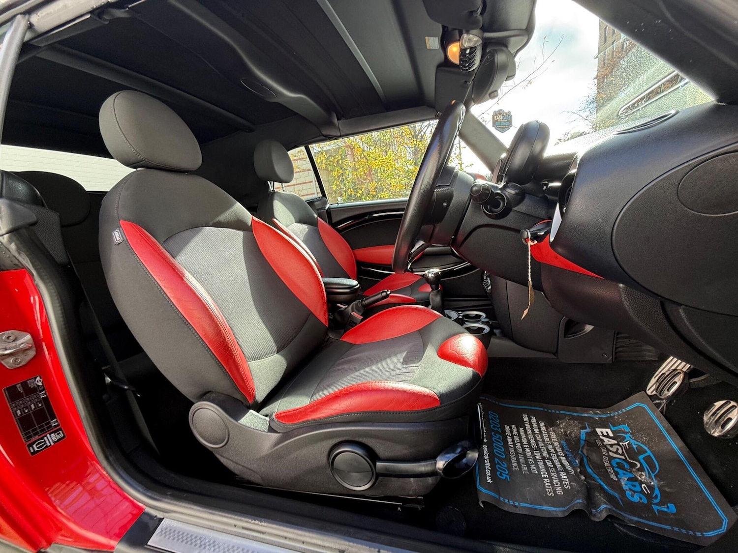 Used MINI Convertible 2012 for sale - 76522405: Photo 3