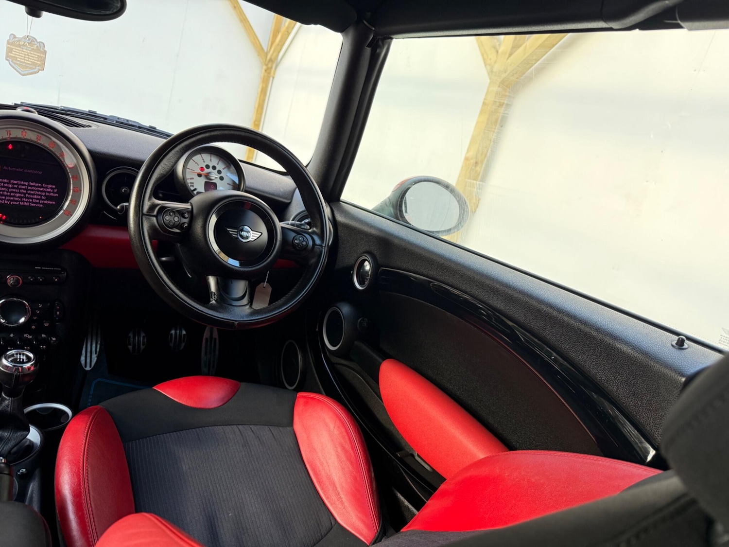 Used MINI Convertible 2012 for sale - 76522405: Photo 40