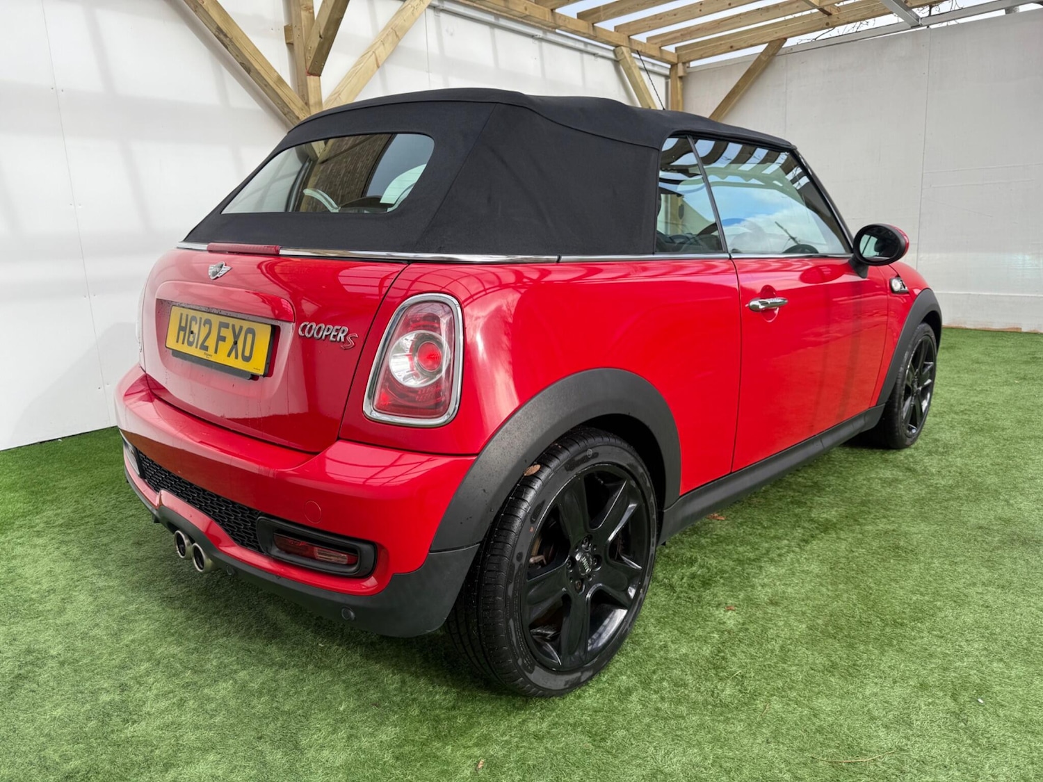 Used MINI Convertible 2012 for sale - 76522405: Photo 6