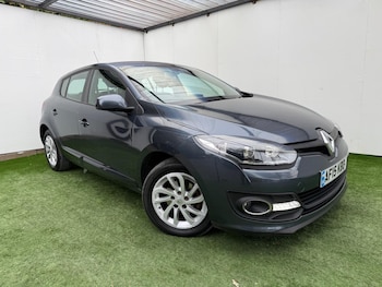 Used Renault Megane 2015 for sale - 76283436: Photo