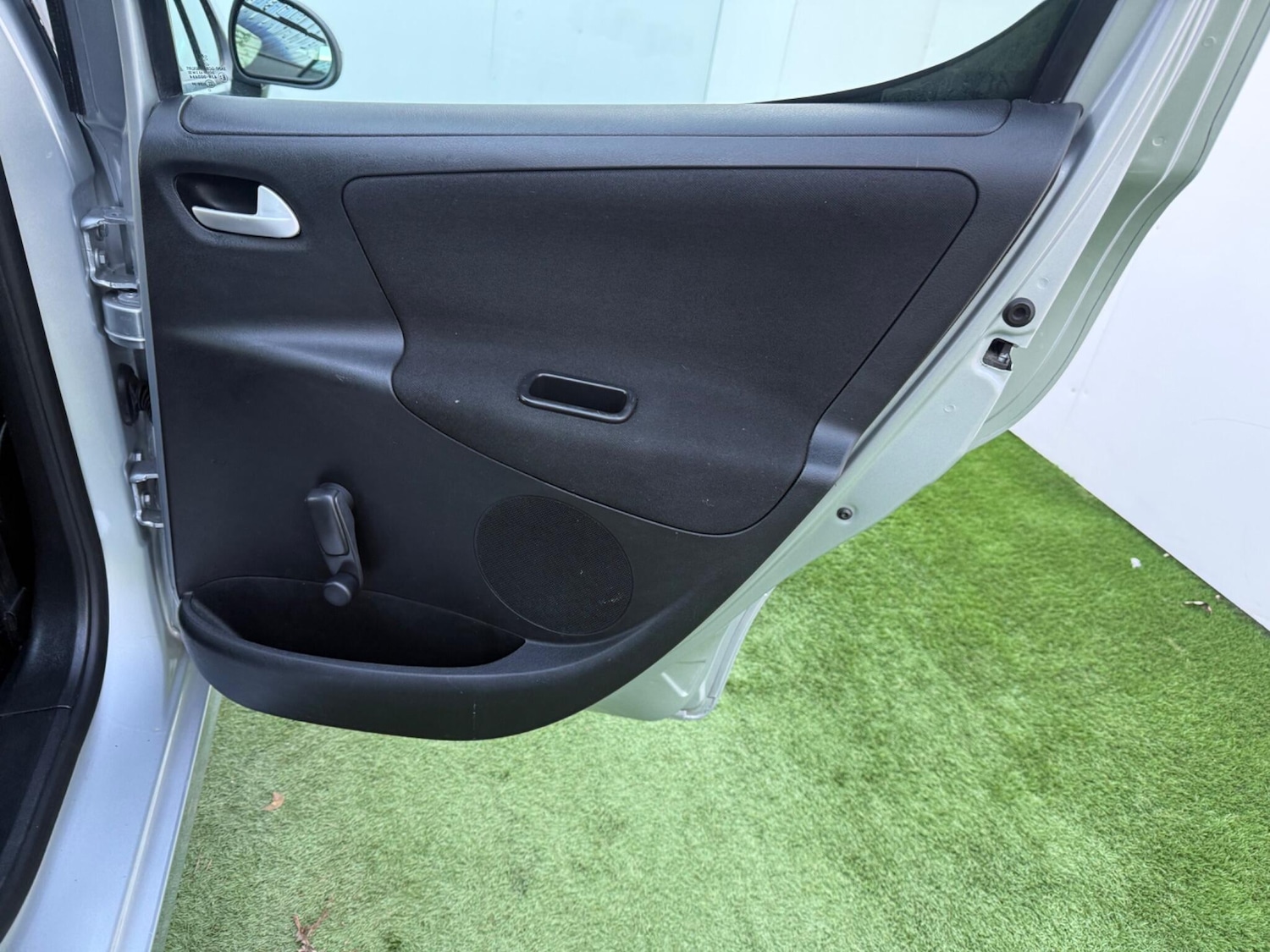 Used Peugeot 207 2010 for sale - 77054076: Photo 21