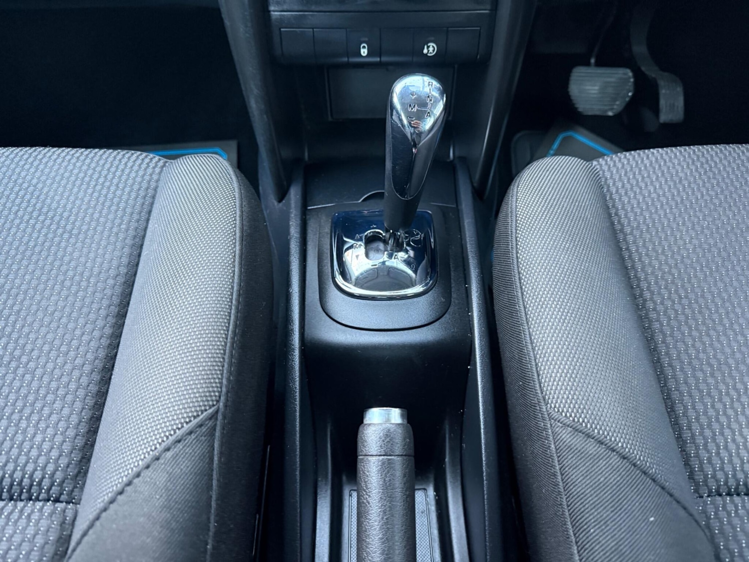 Used Peugeot 207 2010 for sale - 77054076: Photo 31