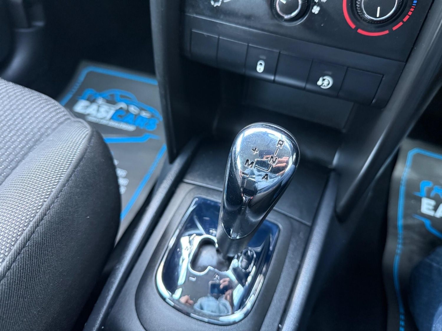 Used Peugeot 207 2010 for sale - 77054076: Photo 49