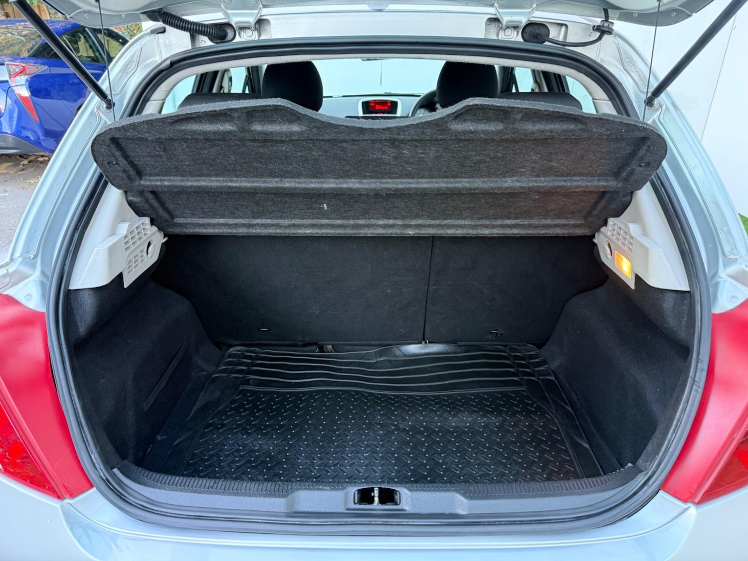 Used Peugeot 207 2010 for sale - 77054076: Photo 8