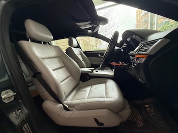 Used Mercedes-Benz E Class 2012 for sale - 76802232: Photo