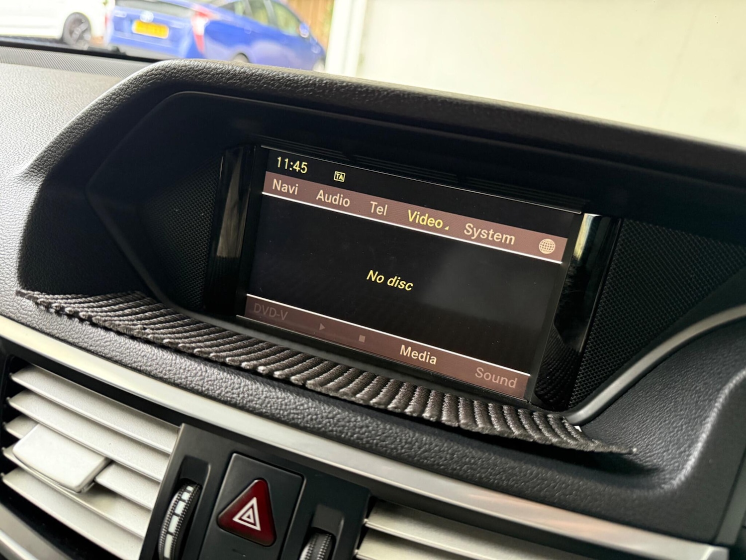 Used Mercedes-Benz E Class 2012 for sale - 76802232: Photo 45