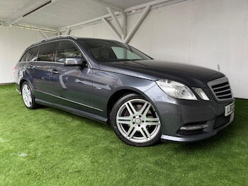 Used Mercedes-Benz E Class 2012 for sale - 76802232: Photo