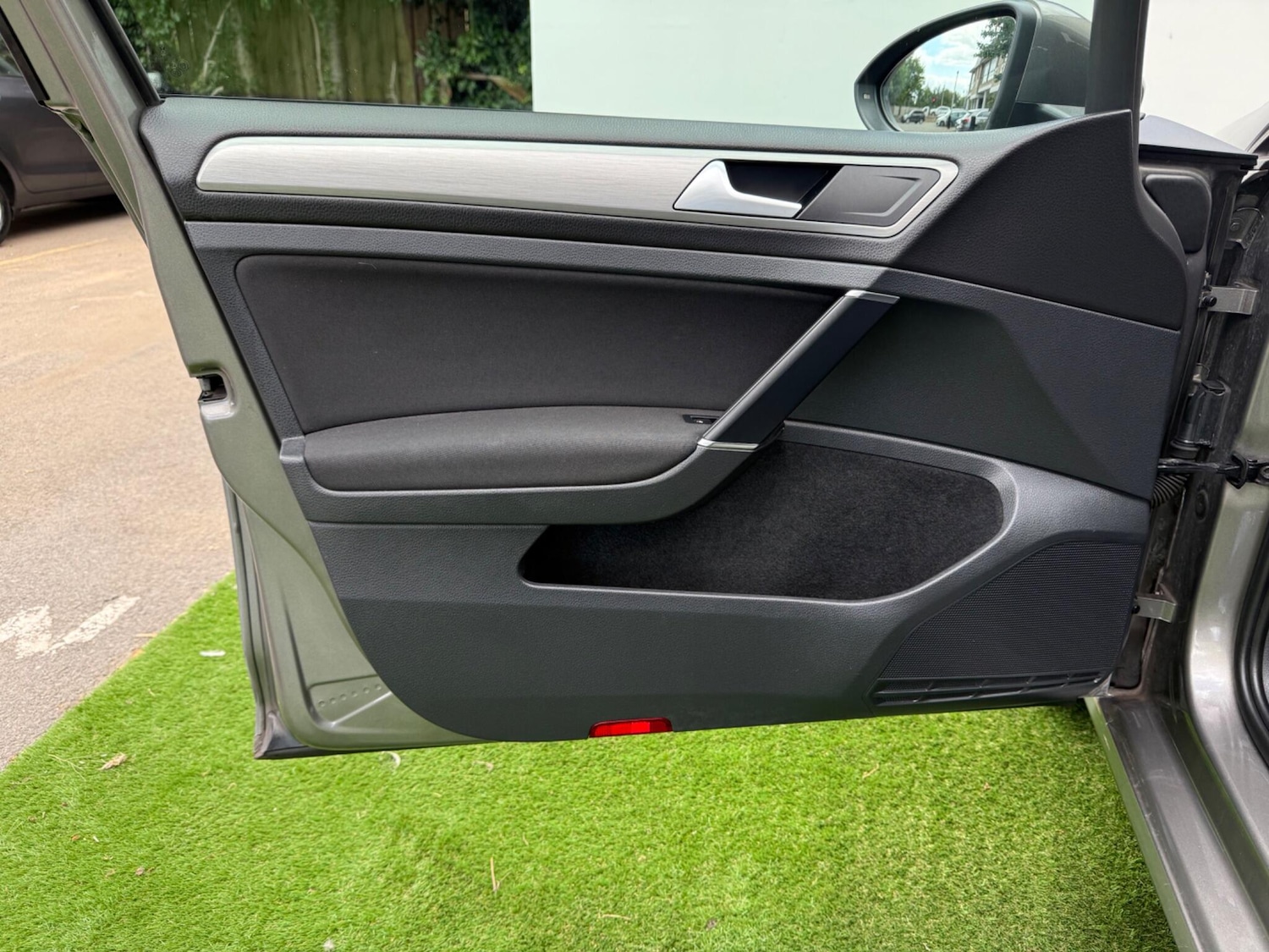 Used Volkswagen Golf 2015 for sale - 76976803: Photo 27