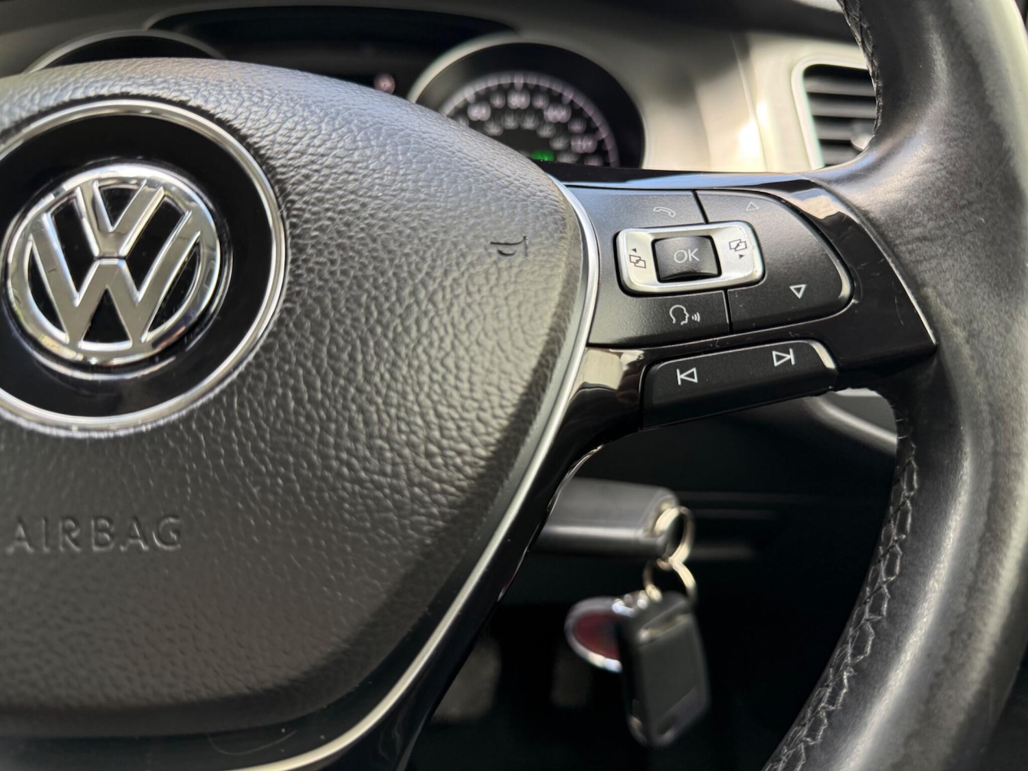 Used Volkswagen Golf 2015 for sale - 76976803: Photo 36