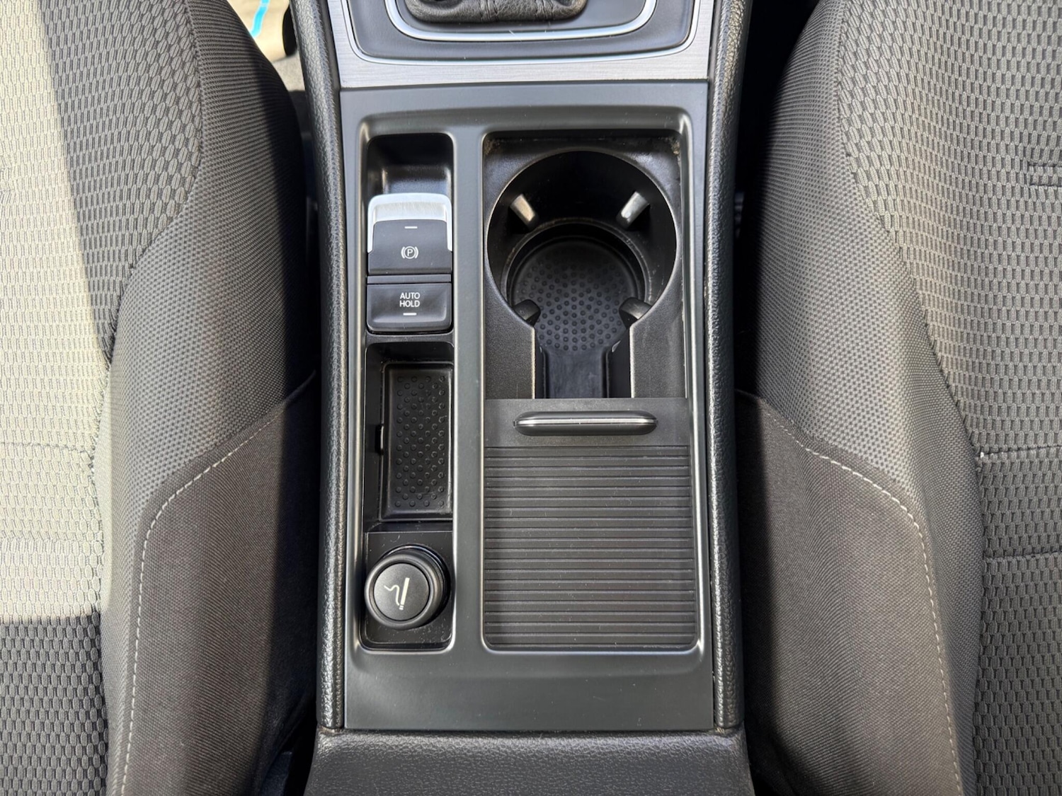 Used Volkswagen Golf 2015 for sale - 76976803: Photo 54