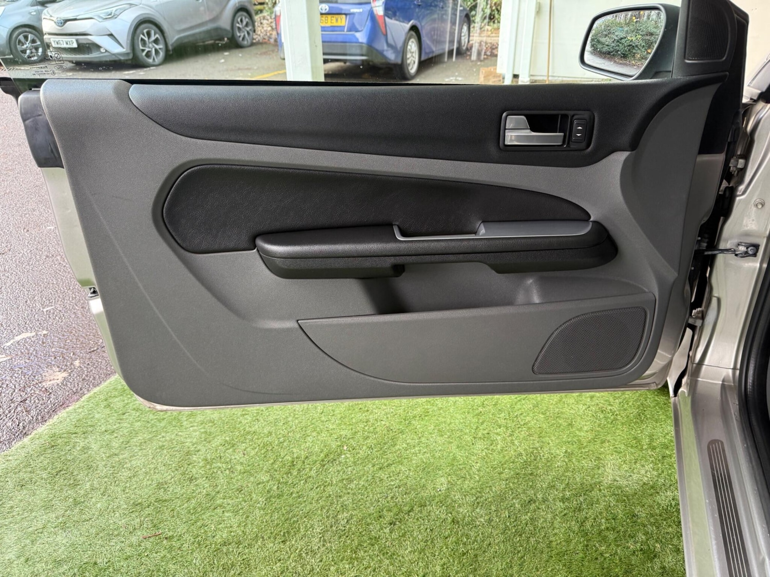 Used Ford Focus CC 2009 for sale - 76850461: Photo 28