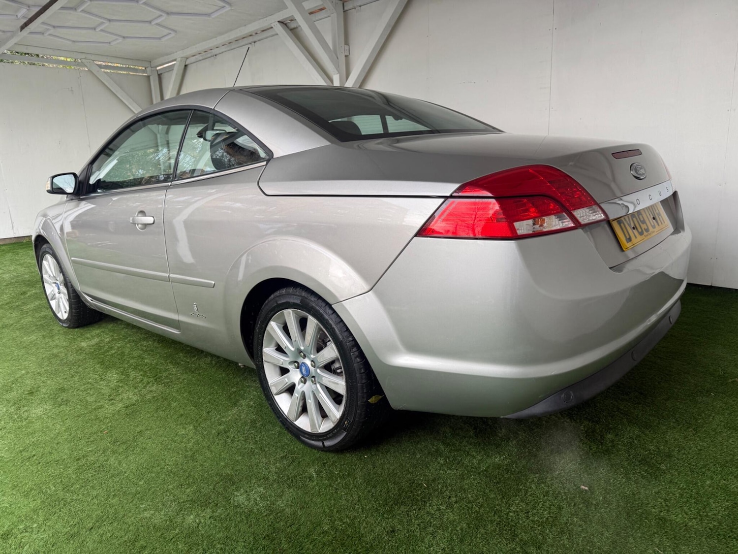 Used Ford Focus CC 2009 for sale - 76850461: Photo 9